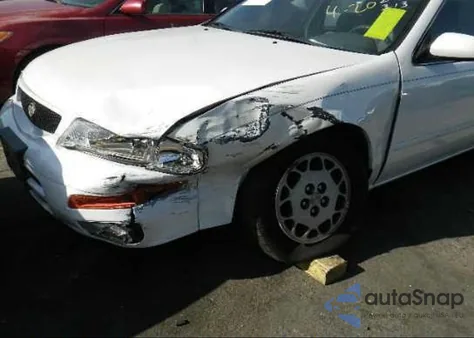 1996 Nissan Maxima Gle/Gxe/Se z USA, uszkodzony, nr VIN JN1CA21DXTT135225